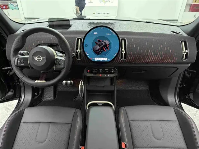 MINI JCW COUNTRYMAN — Фото автомобиля 13