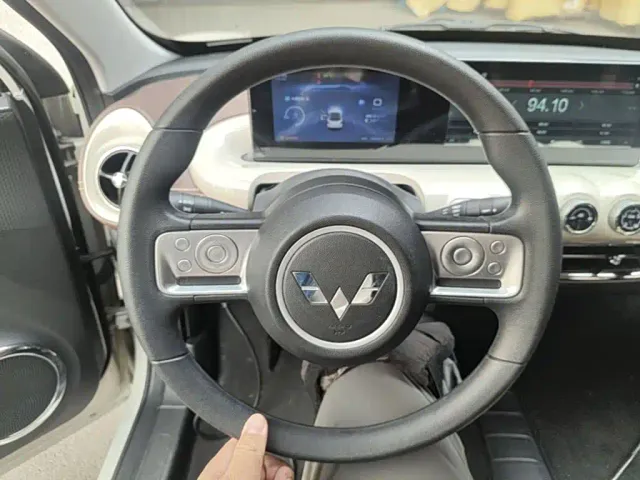 Wuling Bingo — Фото автомобиля 10