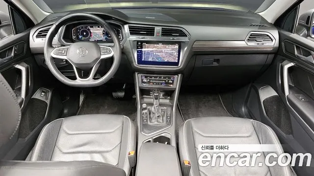Volkswagen Tiguan — Фото автомобиля 7