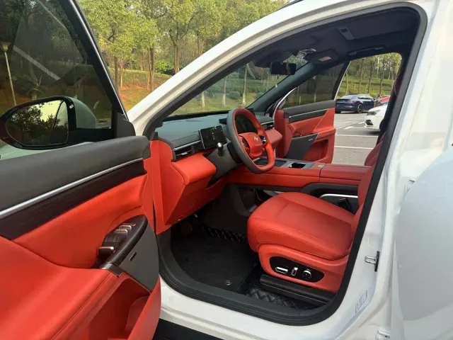 Dongfeng eπ 008 — Фото автомобиля 12