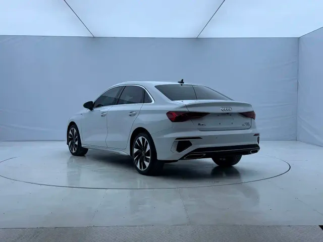 Audi A3 — Фото автомобиля 4
