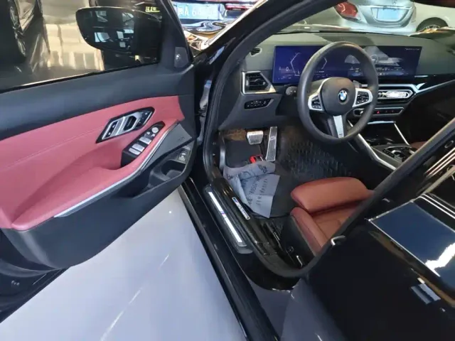 BMW 3 Series — Фото автомобиля 15