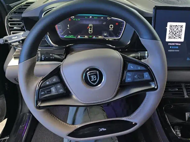 BYD Han — Фото автомобиля 15