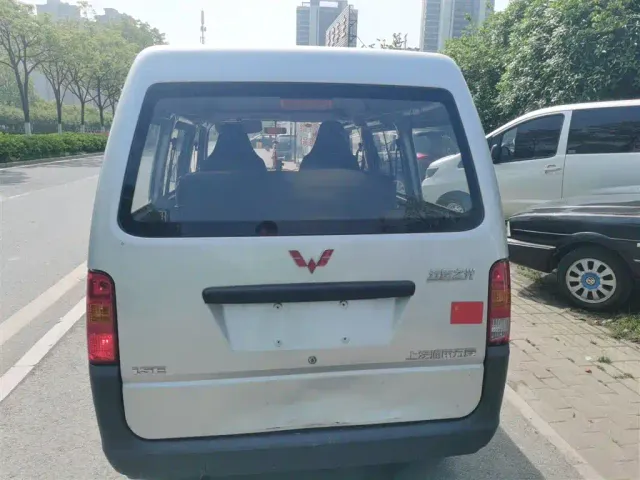Wuling Zhiguang — Фото автомобиля 3