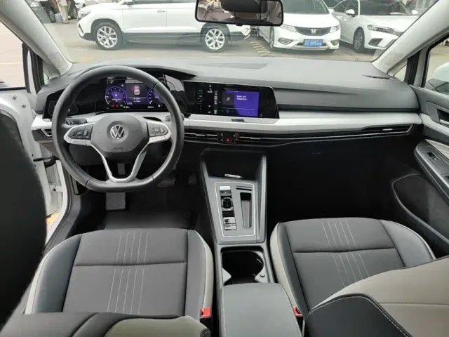 Volkswagen Golf 2021 280TSI DSG Pro — Фото автомобиля 9