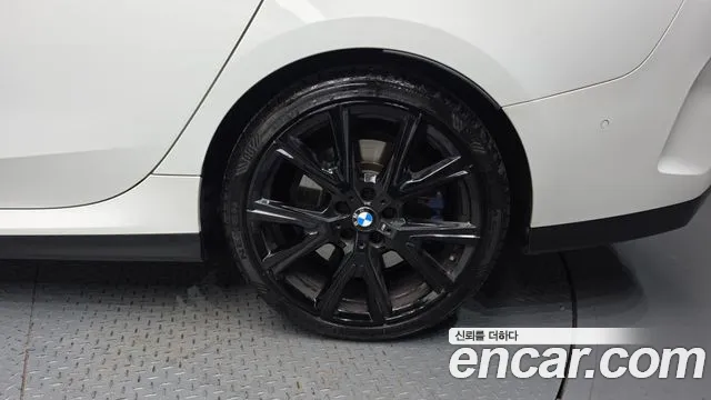 BMW 2-Series — Фото автомобиля 21