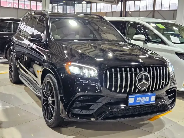 Mercedes-Benz GLS AMG — Фото автомобиля 3