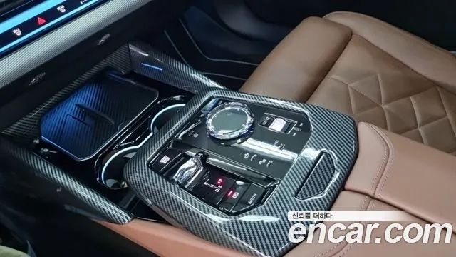 BMW 5 Series G60 — Фото автомобиля 9