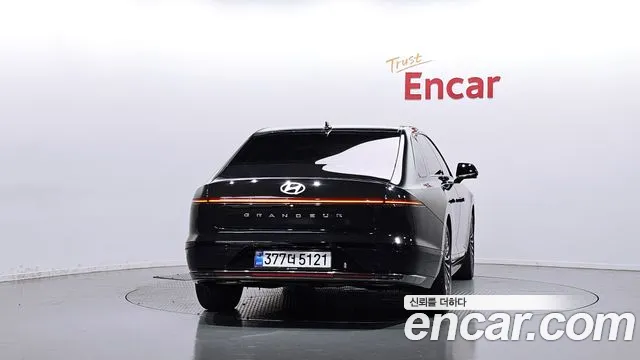 Hyundai Grandeur GN7 — Фото автомобиля 4