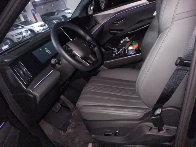 BYD Song L DM-i — Фото автомобиля 16