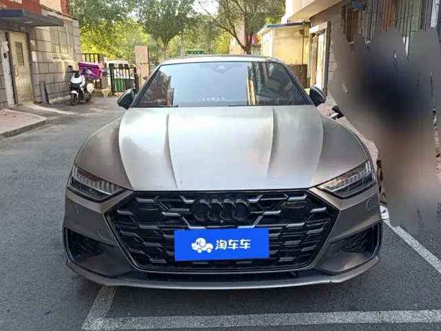 Audi A7L — Фото автомобиля 2