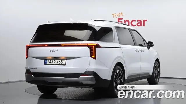 Kia Carnival 4th Gen — Фото автомобиля 2