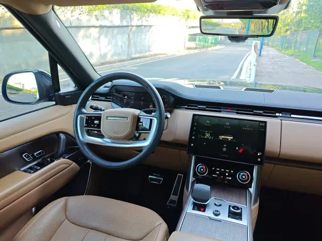 Land Rover Range Rover — Фото автомобиля 11