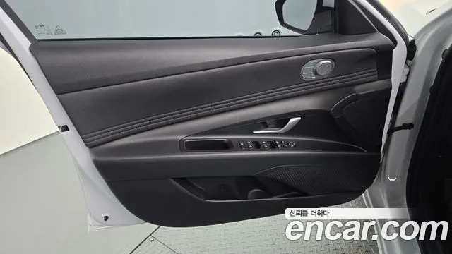 Hyundai AVANTE Avante (CN7) — Фото автомобиля 20