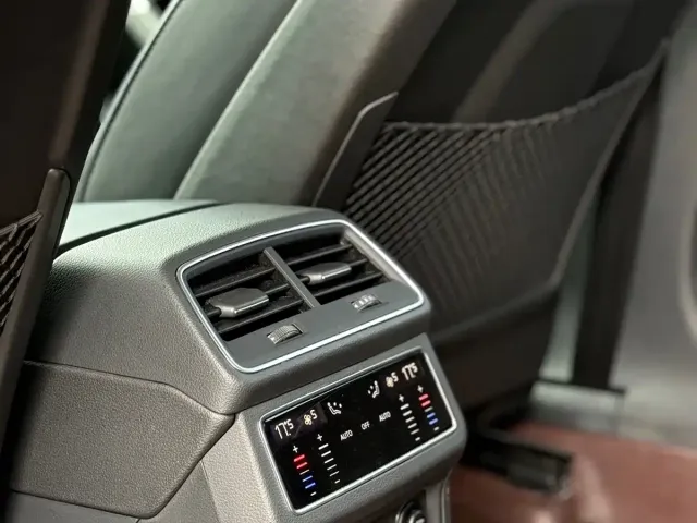 Audi A6L — Фото автомобиля 7