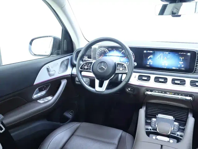 Mercedes-Benz GLE-Class — Фото автомобиля 14