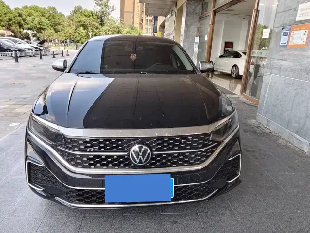 Volkswagen Passat 2023 330TSI Elite Edition — Фото автомобиля 2