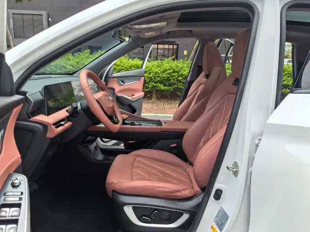 Changan CS75 Plus — Фото автомобиля 25