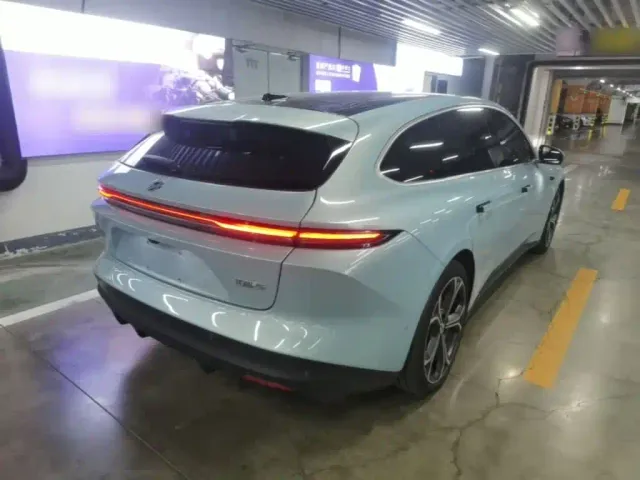 Nio ET5 — Фото автомобиля 6