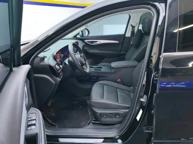 Buick Envision Plus — Фото автомобиля 9