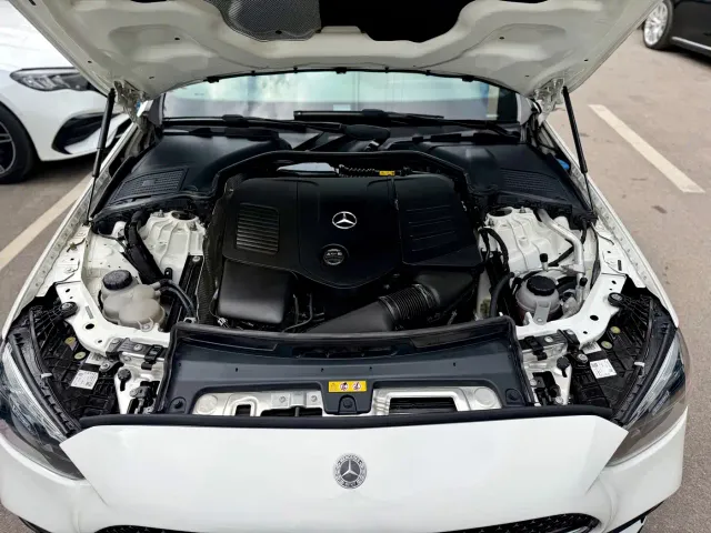 Mercedes-Benz C-Class — Фото автомобиля 20