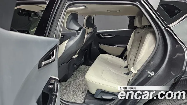 Kia EV6 — Фото автомобиля 9
