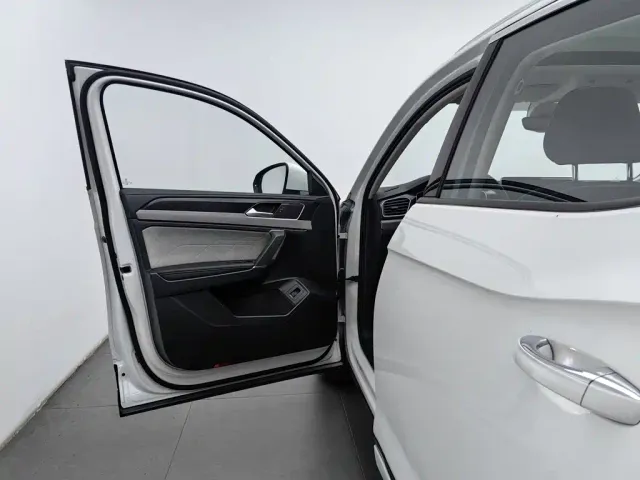 Volkswagen Tayron X — Фото автомобиля 8