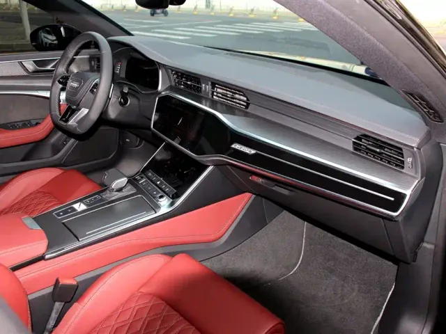 Audi A7L — Фото автомобиля 13