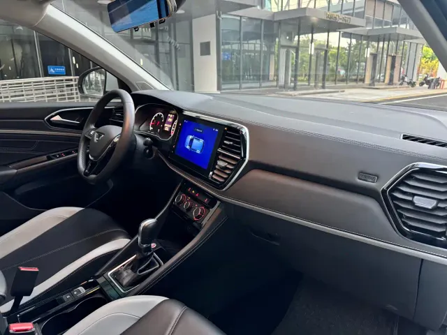 Jetta VS5 — Фото автомобиля 17