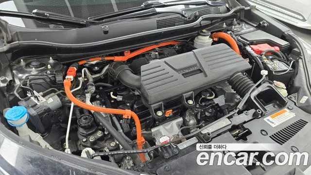 Honda CR-V Generation 5 — Фото автомобиля 9
