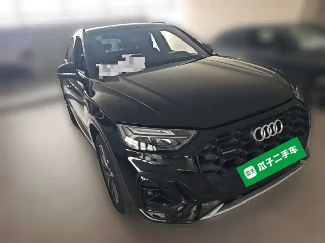 Audi Q5L — Фото автомобиля 5