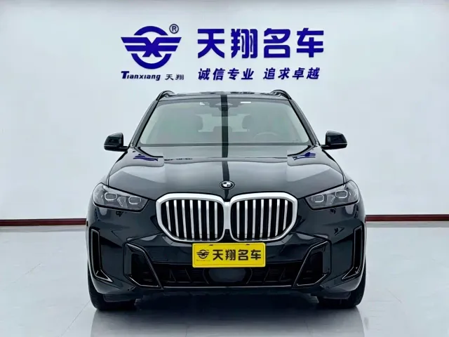 BMW X5 — Фото автомобиля 2