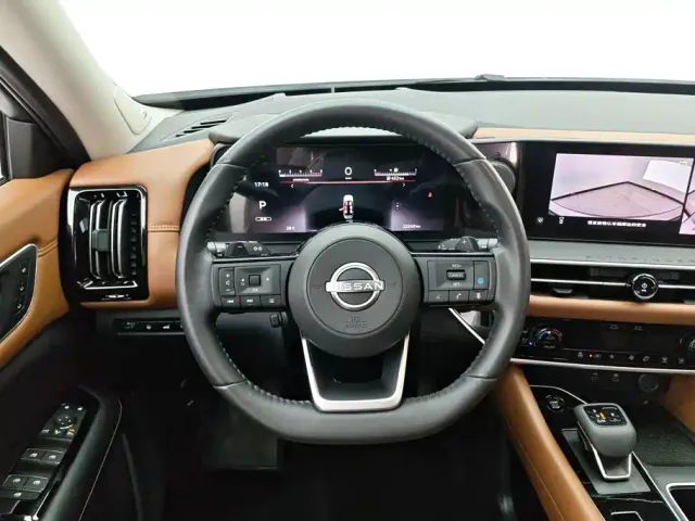 Nissan Terra — Фото автомобиля 15