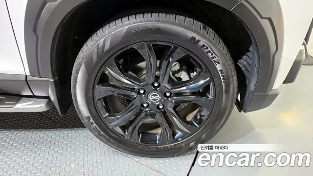 KG_Mobility_Ssangyong Rexton Новый Rexton Sport Khan Дизель 2.2 4WD — Фото автомобиля 5