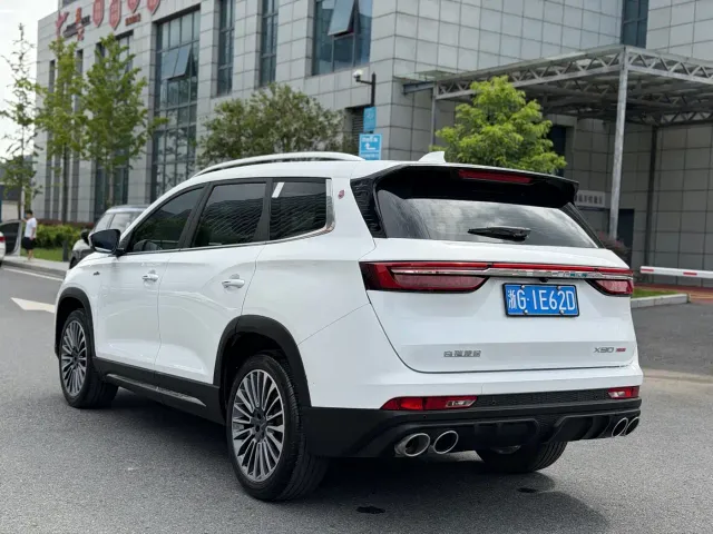 Jetour X90 Plus — Фото автомобиля 14