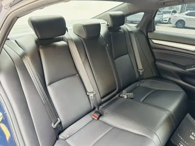 Honda Inspire — Фото автомобиля 8