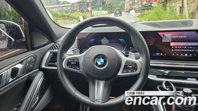 BMW X6 xDrive40i M Sport — Фото автомобиля 10