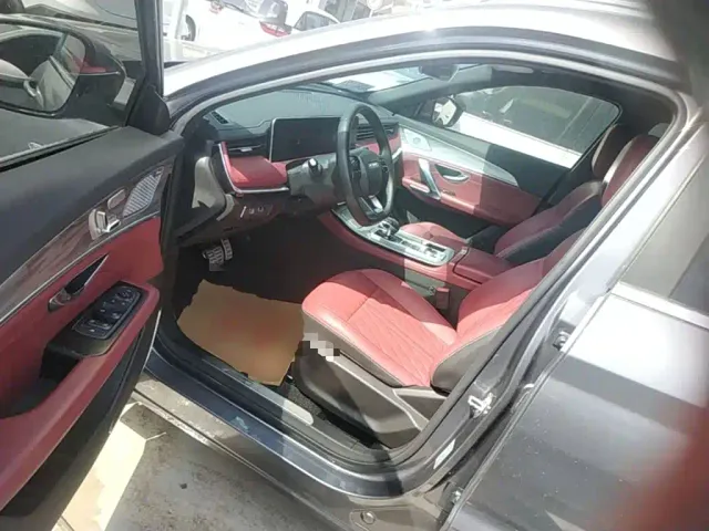 Jetour X70 Plus — Фото автомобиля 11