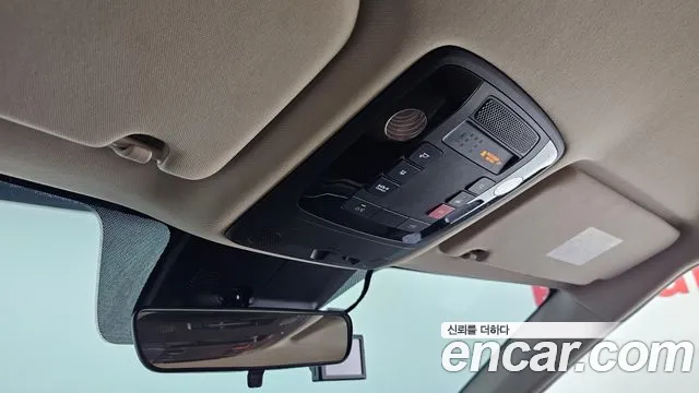 Kia Canival Carnival 4 поколение Бензин 9 мест Prestige — Фото автомобиля 18