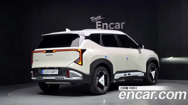 Kia Seltos 2nd Gen — Фото автомобиля 2