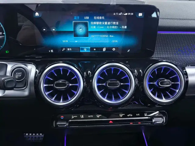 Mercedes-Benz EQB — Фото автомобиля 19