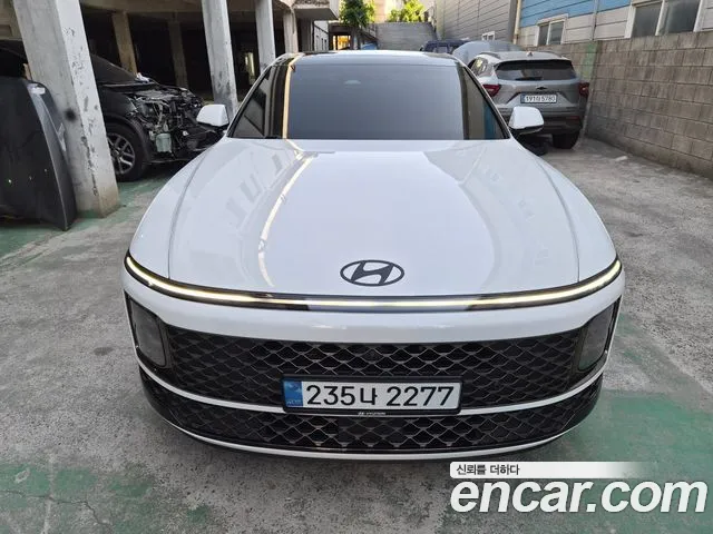 Фотография автомобиля — Hyundai Grandeur GN7