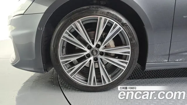 Audi A6 C8 — Фото автомобиля 5