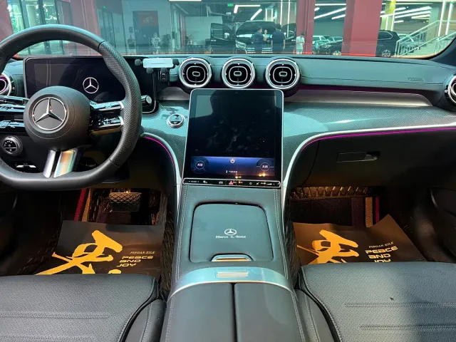Mercedes-Benz C-Class — Фото автомобиля 11