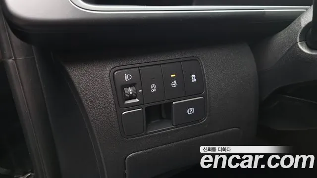 Hyundai Staria Staria Карго 3 места — Фото автомобиля 18