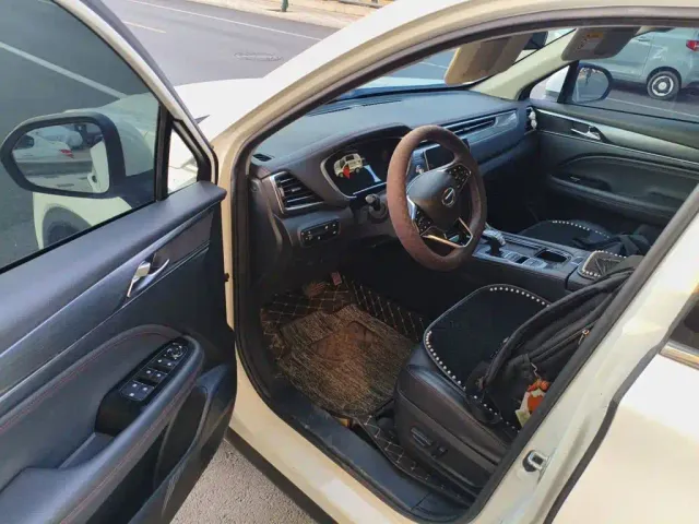 GAC Trumpchi GS4 PLUS — Фото автомобиля 13