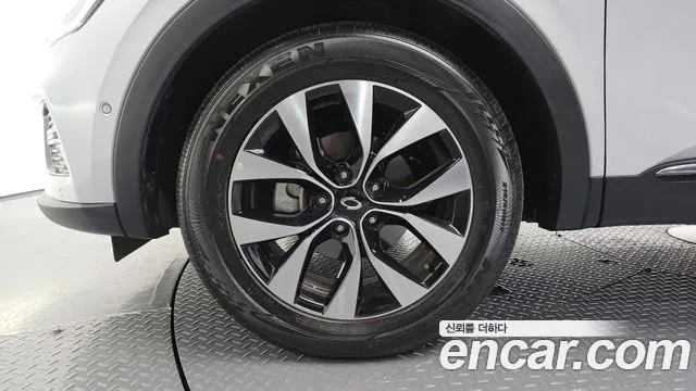 Renault-KoreaSamsung XM3 — Фото автомобиля 5
