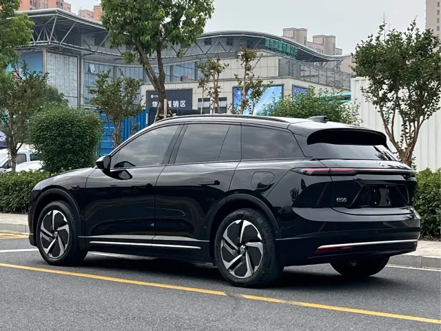 Nio ES6 — Фото автомобиля 4