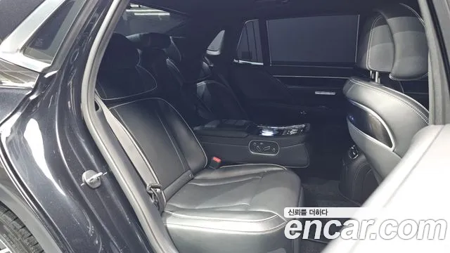Genesis G90 Бензин 3.5 турбо AWD — Фото автомобиля 12