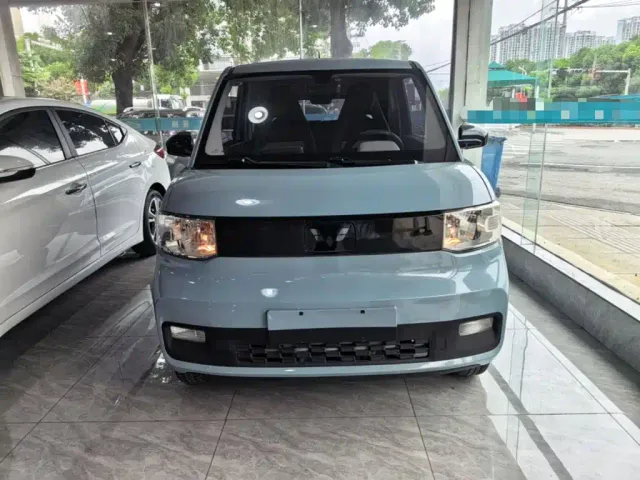 Wuling Hongguang Mini EV — Фото автомобиля 2
